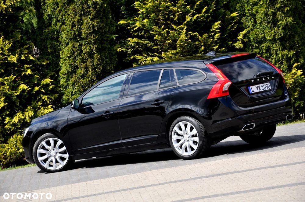 Volvo V60 D4 Drive-E Summum - 22