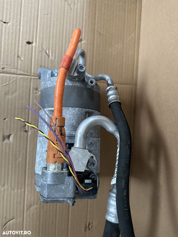 Compresor AC BMW seria 5 G30 G31 G32 G11 G12 - 1