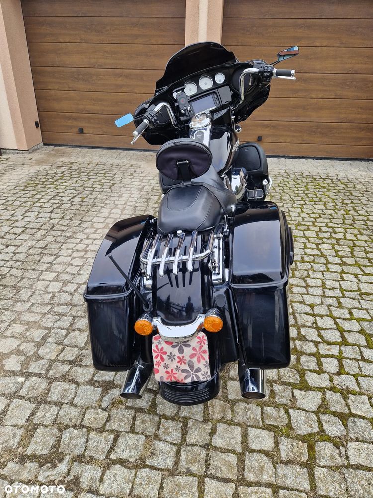 Harley-Davidson Touring Street Glide - 6