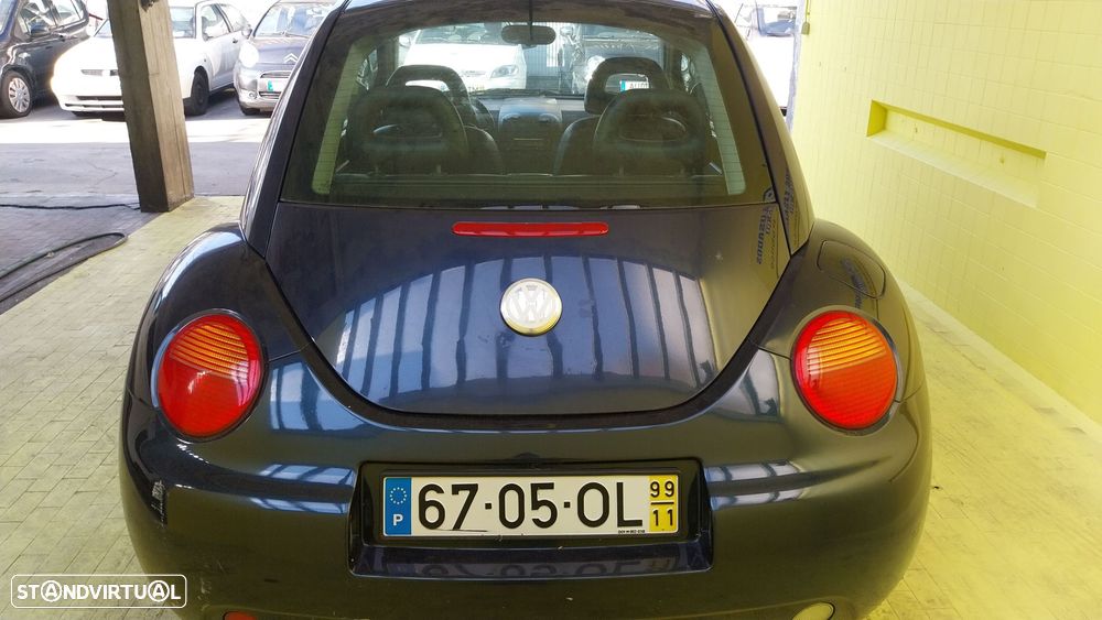 VW New Beetle 2.0 Highline - 5