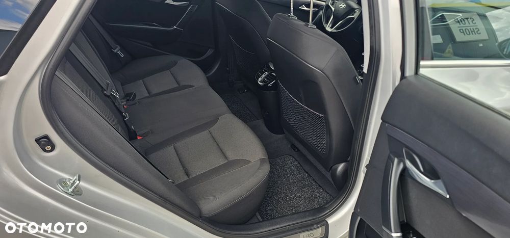 Hyundai i40 - 12
