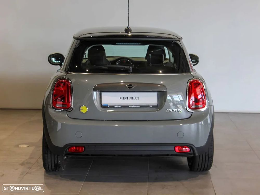 MINI 3 Portas Cooper SE - 4