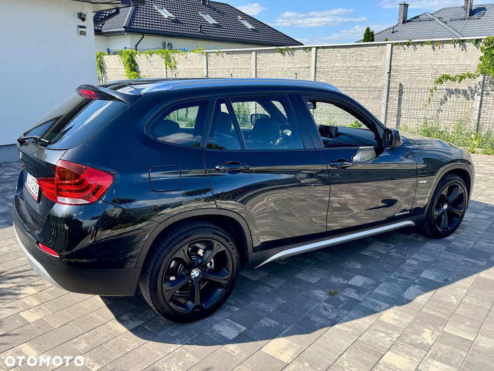 BMW X1 sDrive20d - 13