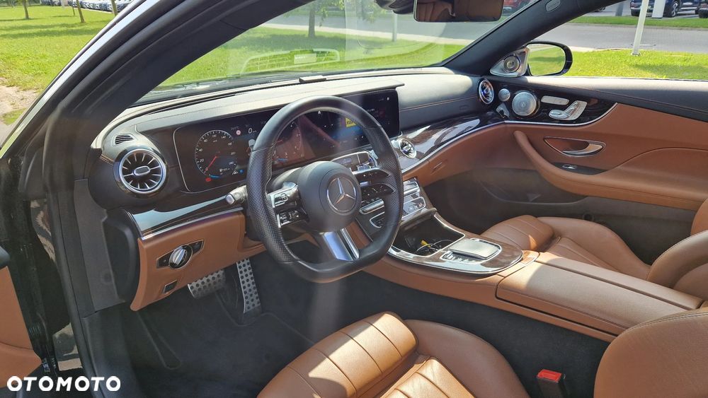 Mercedes-Benz Klasa E 220 d Coupe 4-Matic AMG - 20