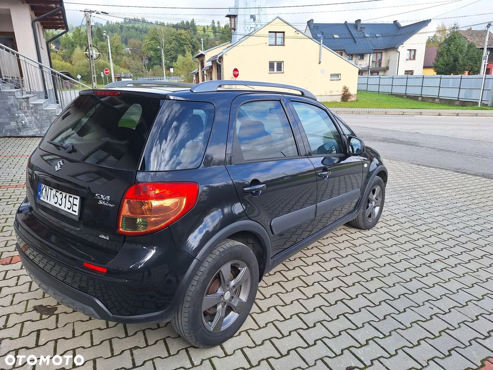 Suzuki SX4 1.6 Premium 4WD - 36