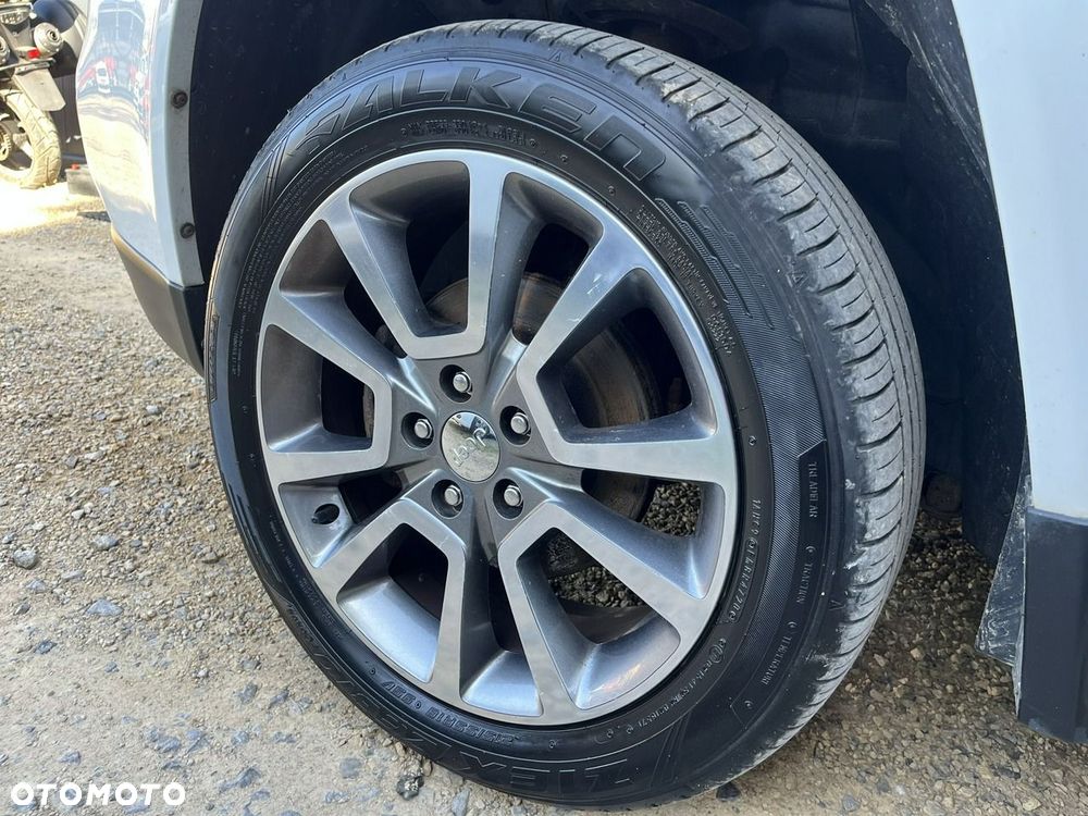 Jeep Compass - 11