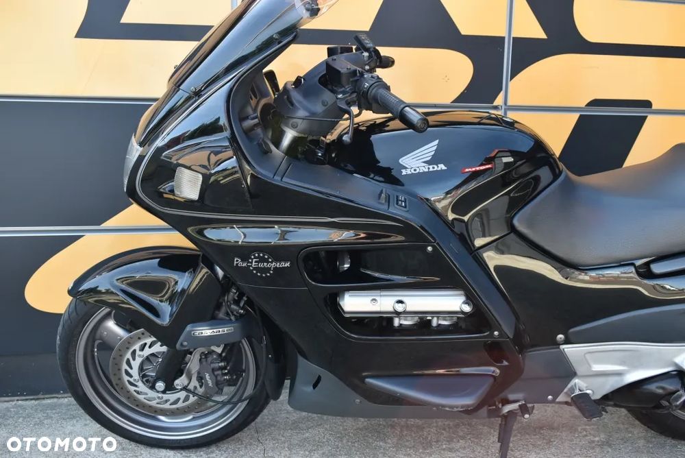 Honda ST - 10