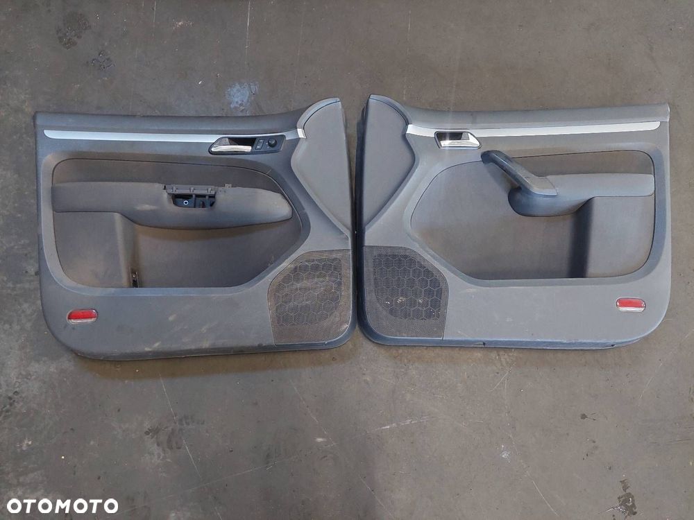 KOMPLET FOTELI LEWY PRAWY PRZÓD + TYŁ + BOCZKI VOLKSWAGEN TOURAN I - 4