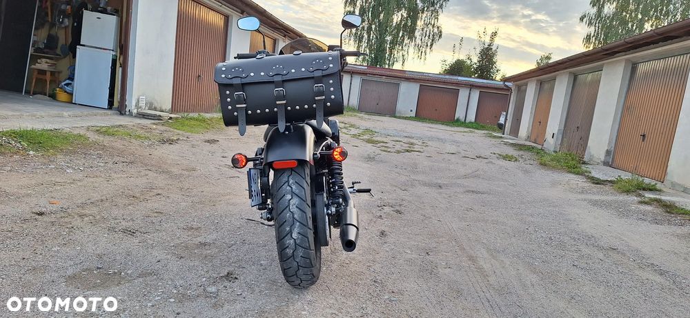 Harley-Davidson Sportster Iron 883 - 4