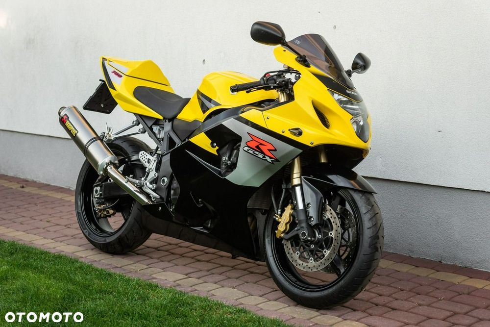 Suzuki GSX-R - 4