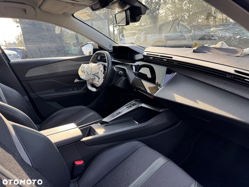 Peugeot 308 - 5