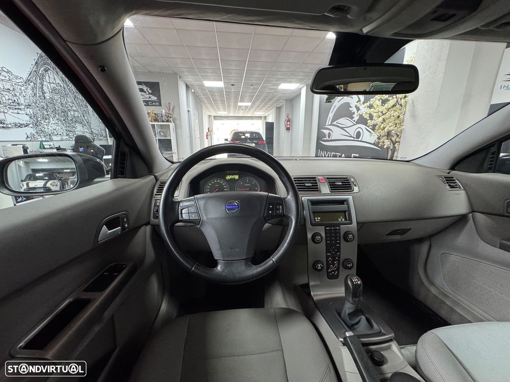 Volvo C30 1.6 D Drive Momentum - 20