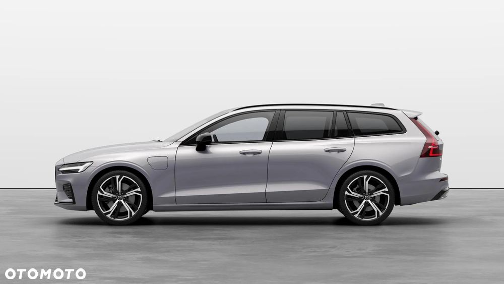 Volvo V60 T6 AWD Plug-In Hybrid Plus Dark - 4