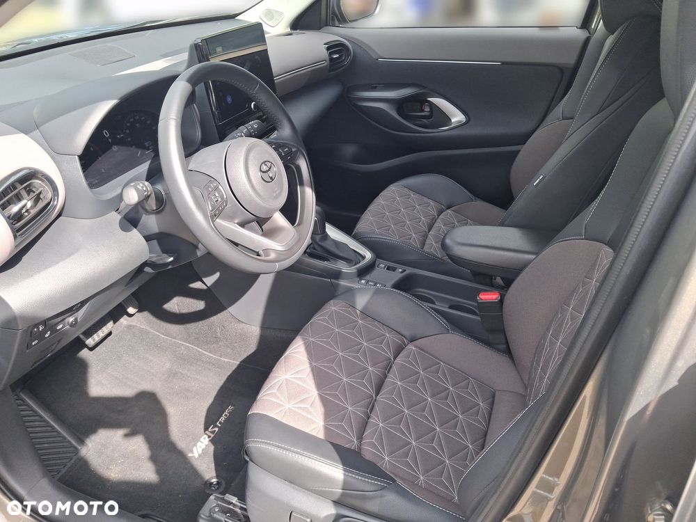 Toyota Yaris Cross Hybrid 1.5 Executive - 7