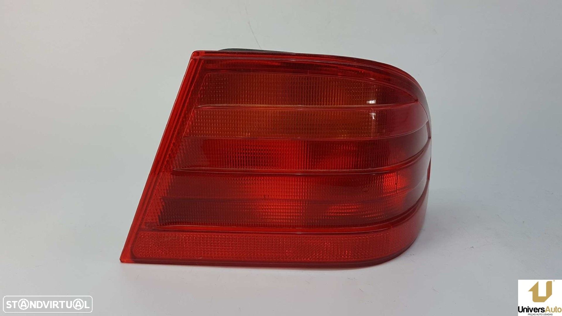 FAROLIM TRASEIRO DIREITO MERCEDES CLASE E (W210) BERLINA 420 (210.072) - 1
