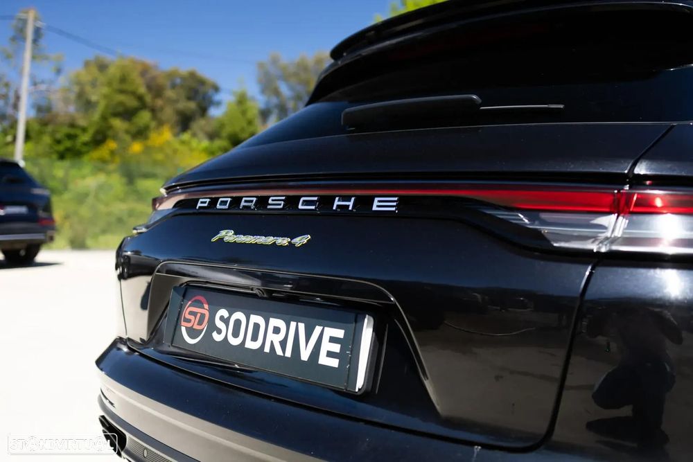 Porsche Panamera Sport Turismo 4 E-Hybrid Platinum Edition - 39