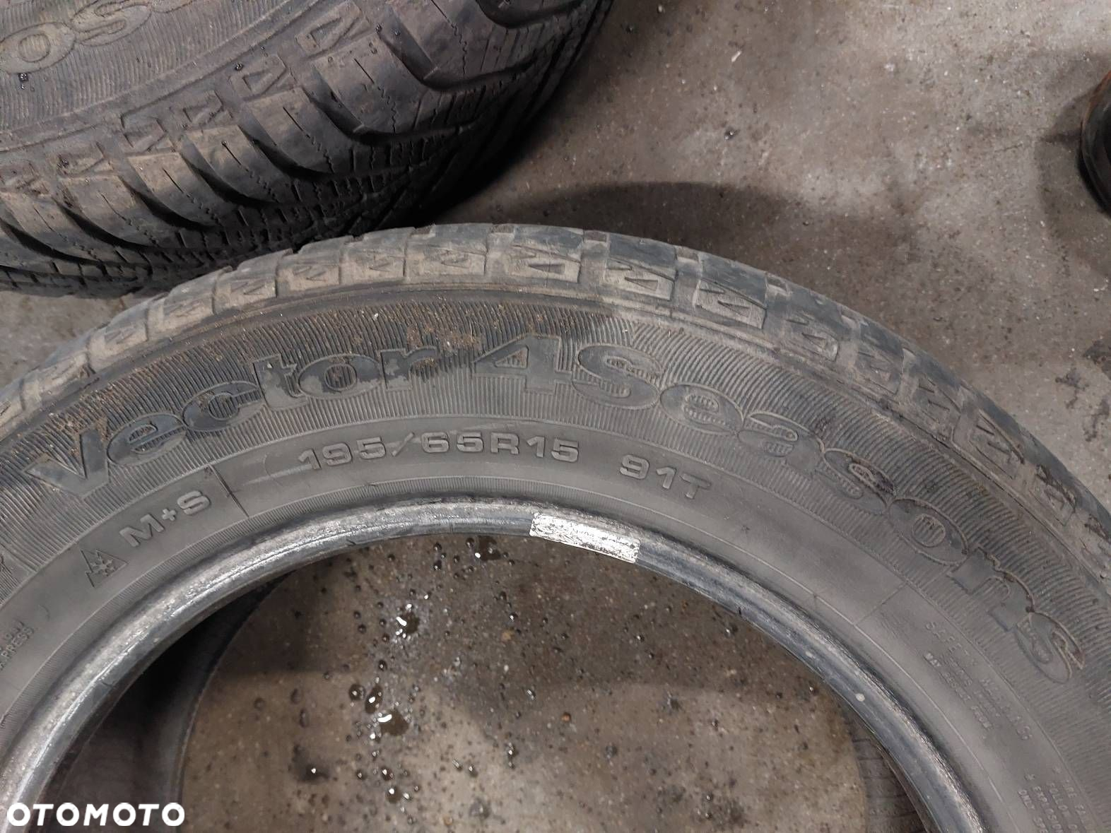OPONY CAŁOROCZNE 2 SZT 195/65R15 2013R GOODYEAR VECTOR 4SEASONS - 3