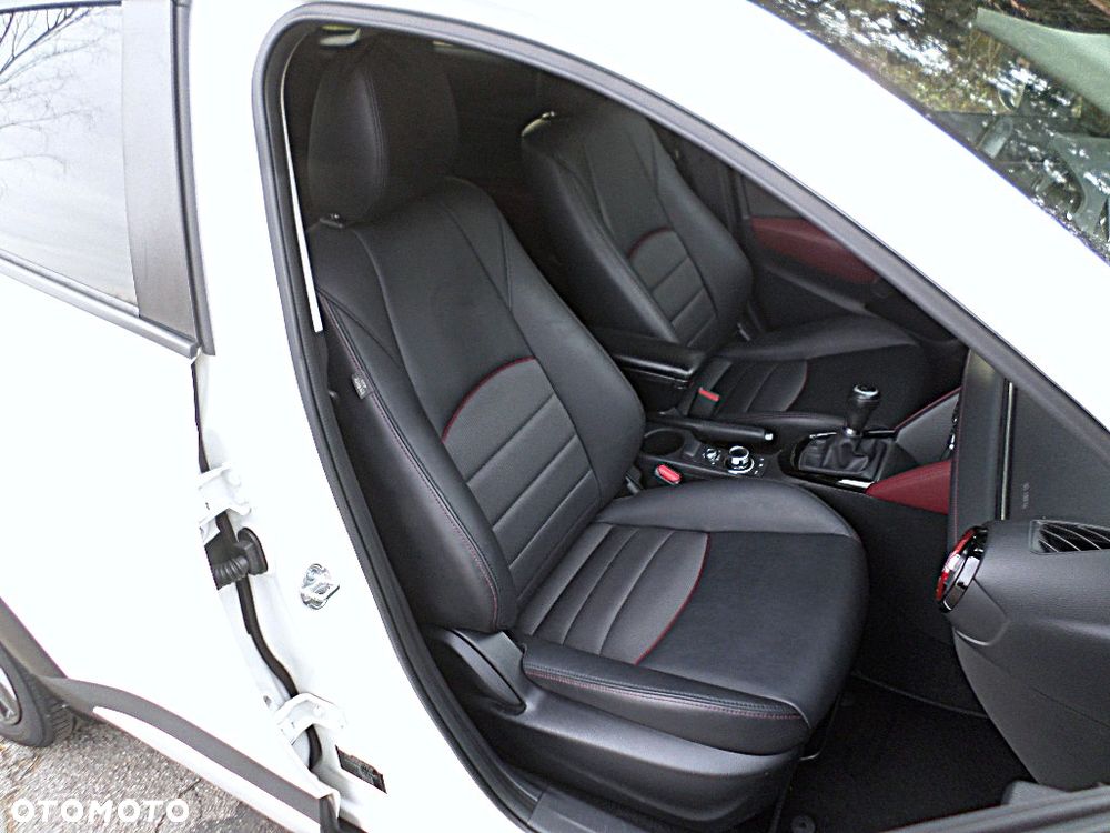 Mazda CX-3 SKYACTIV-G 120 FWD Exclusive-Line - 24