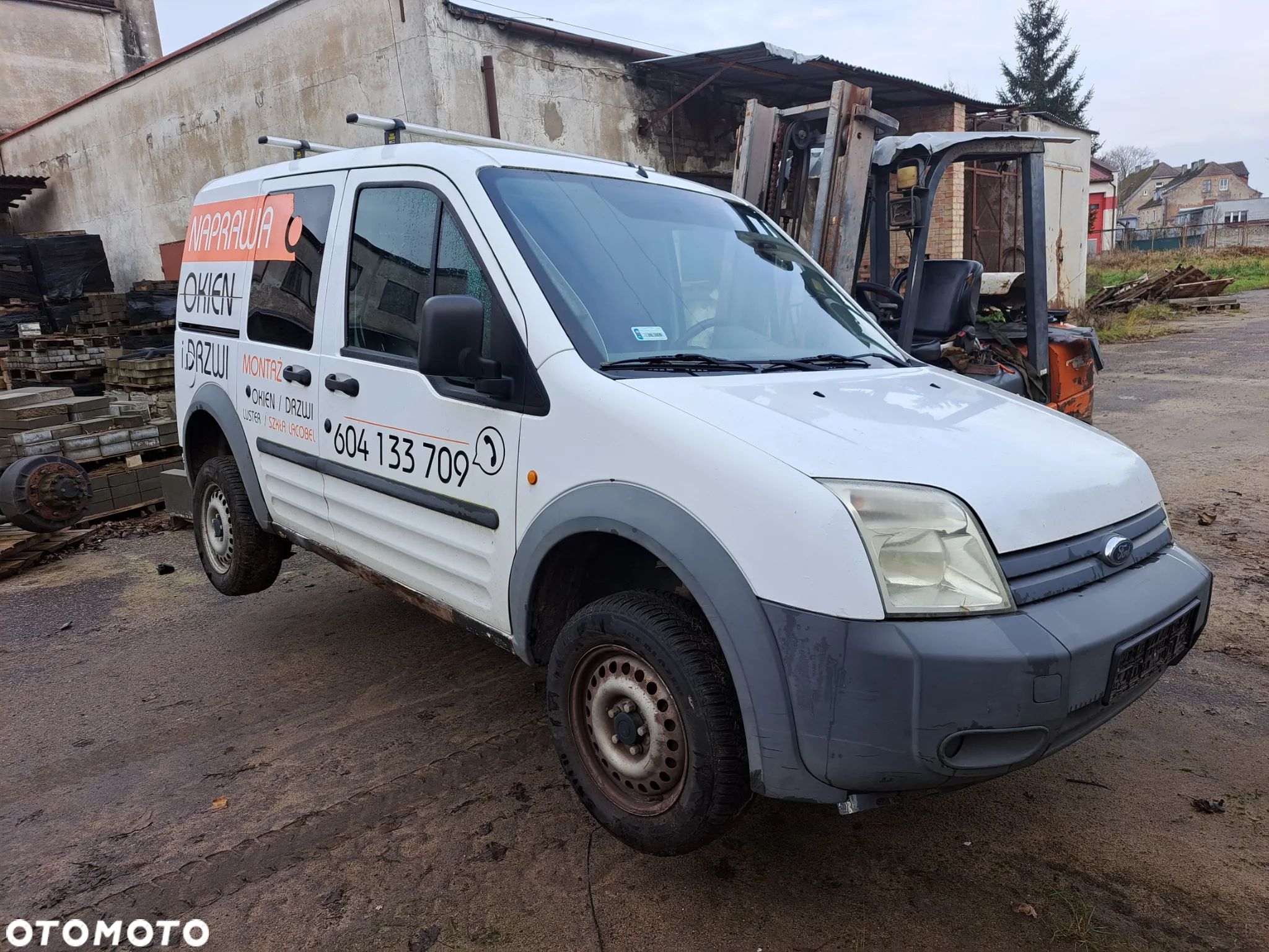 FORD TRANSIT CONNECT 1,8 TDCI 2008r,  Części, maska, lampa, błotnik, rozrusznik - 1