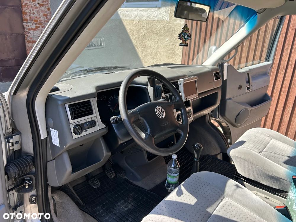 Volkswagen T4 -5 osob - 16
