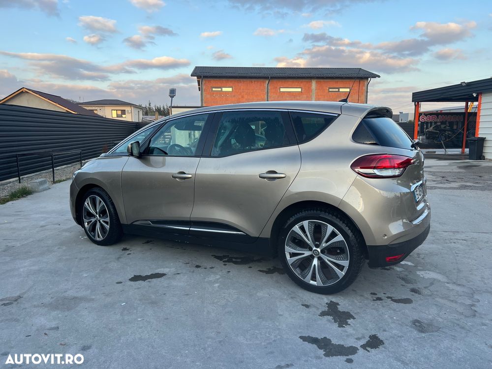 Renault Scenic - 4