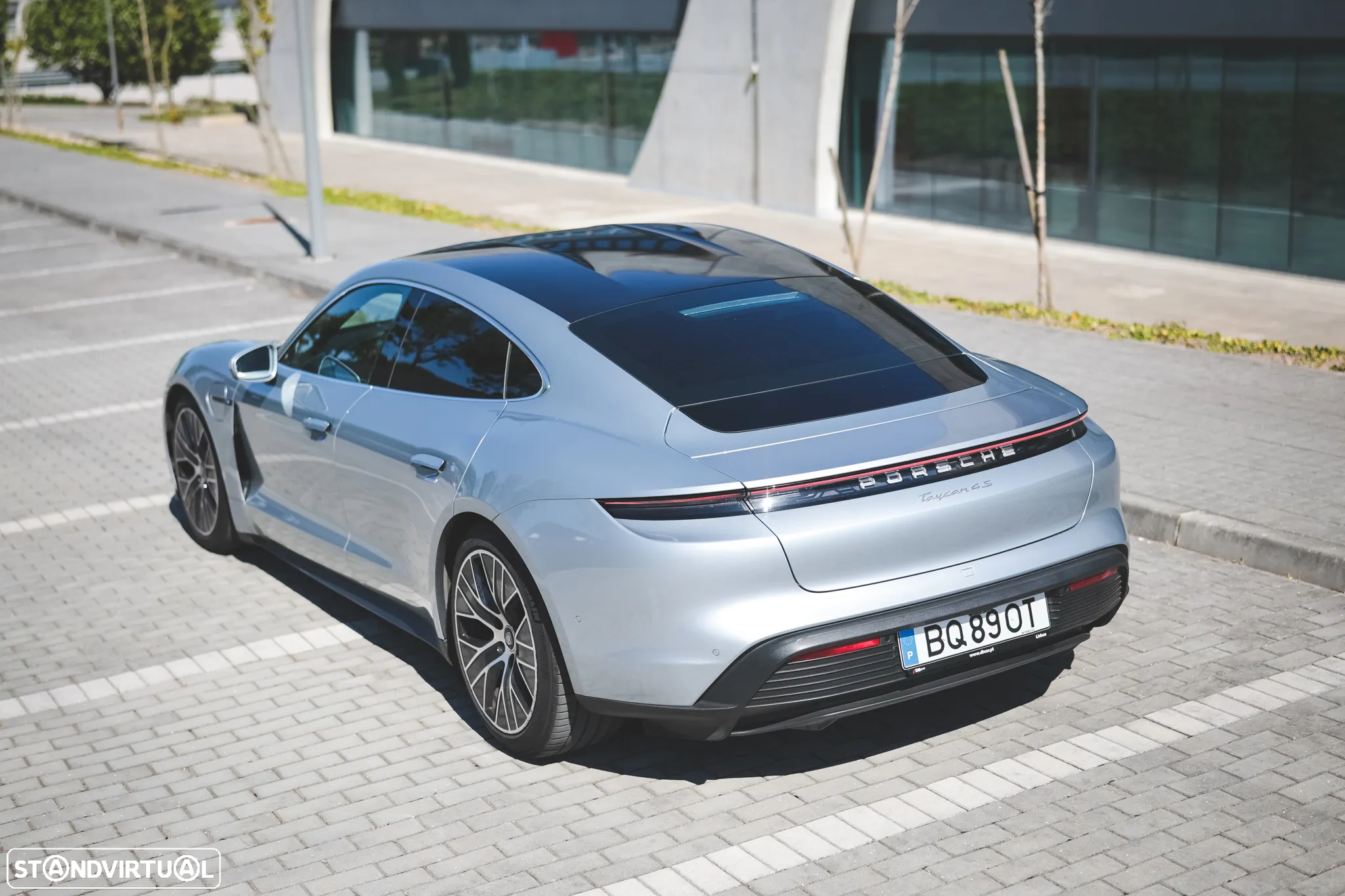 Porsche Taycan 4S - 8