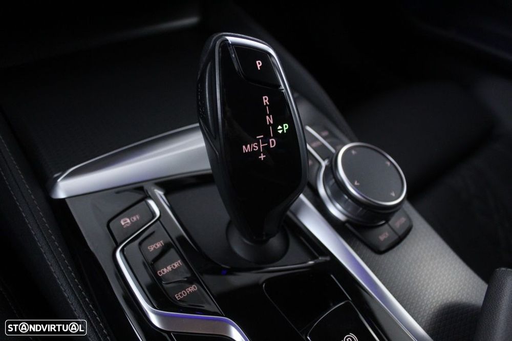 BMW 520 d Pack M Auto - 33