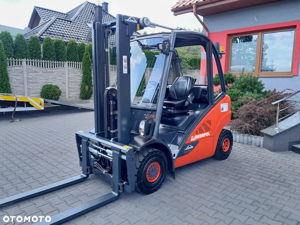 Linde H25D-02 - 1