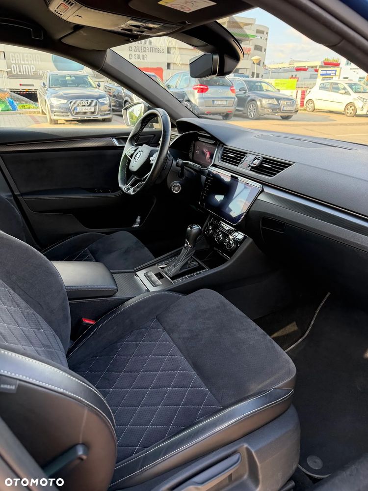 Skoda Superb 1.4 TSI Plug-In Hybrid Sportline DSG - 11