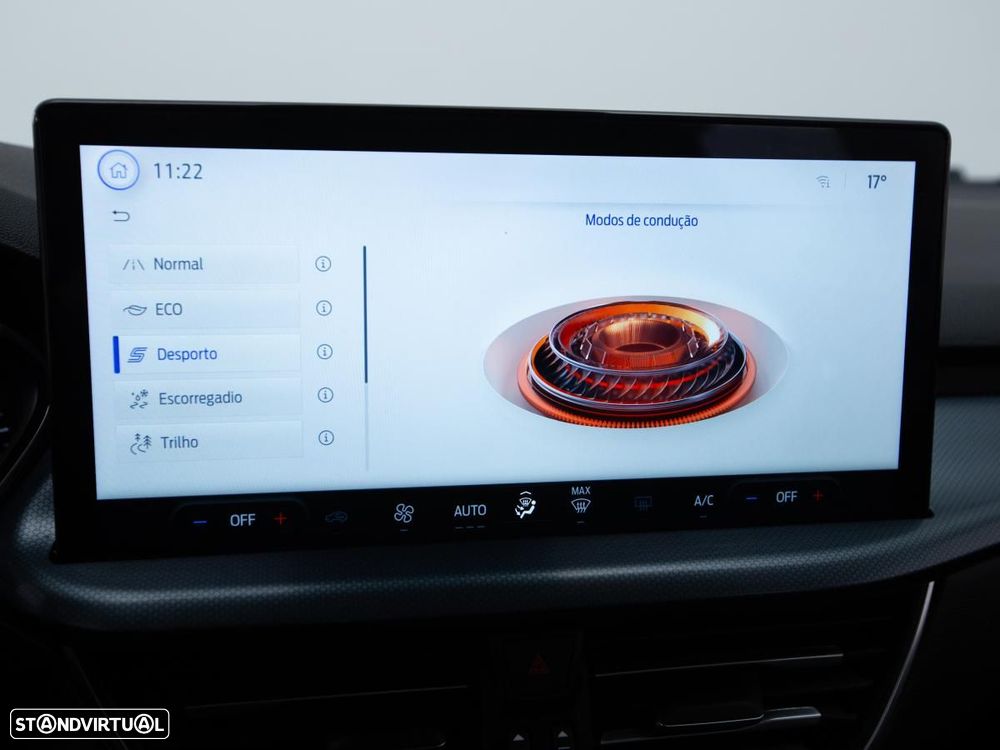 Ford Focus SW 1.5 TDCi EcoBlue Active - 22