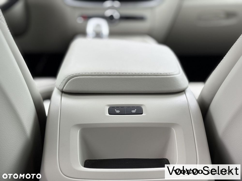Volvo XC 60 - 28
