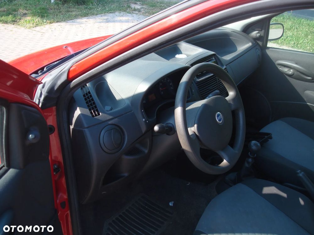 Fiat Punto 1.2 8V Active Clima - 21