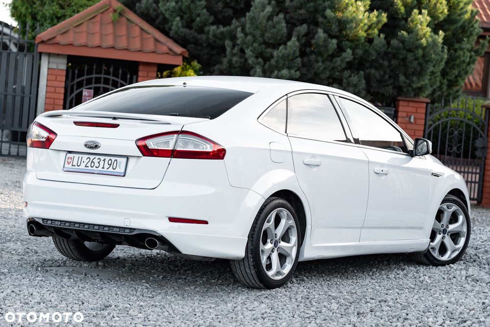 Ford Mondeo 2.0 EcoBoost Titanium - 10