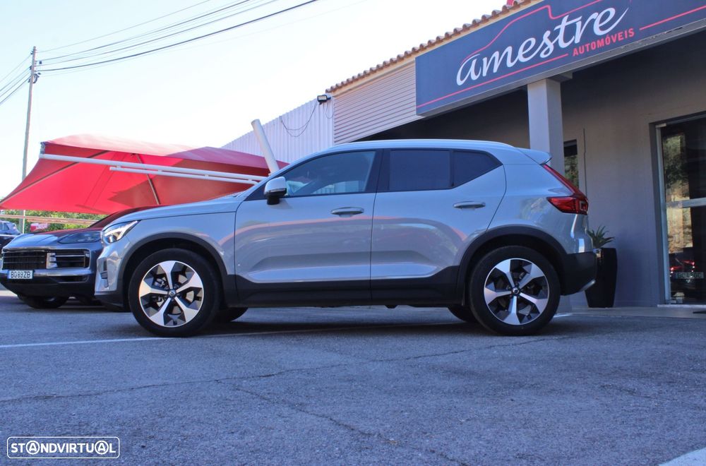 Volvo Xc40 2025 photo 2