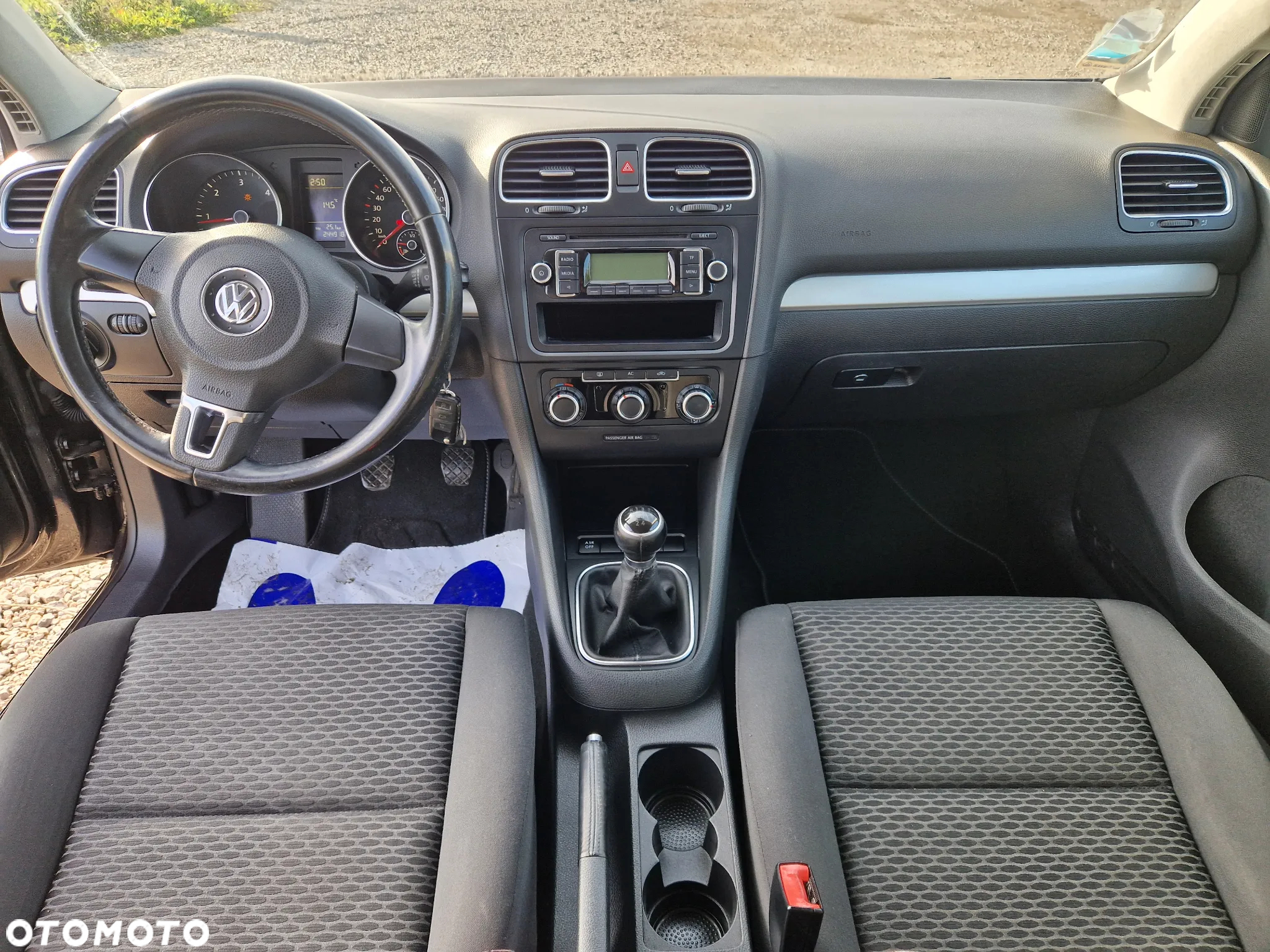 Volkswagen Golf 2.0 TDI DPF Comfortline - 12