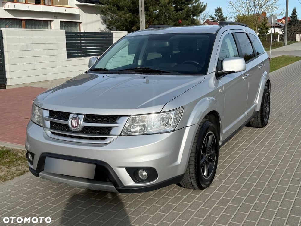 Fiat Freemont 2.0 Multijet 16V DPF Automatik Allrad Lounge - 3