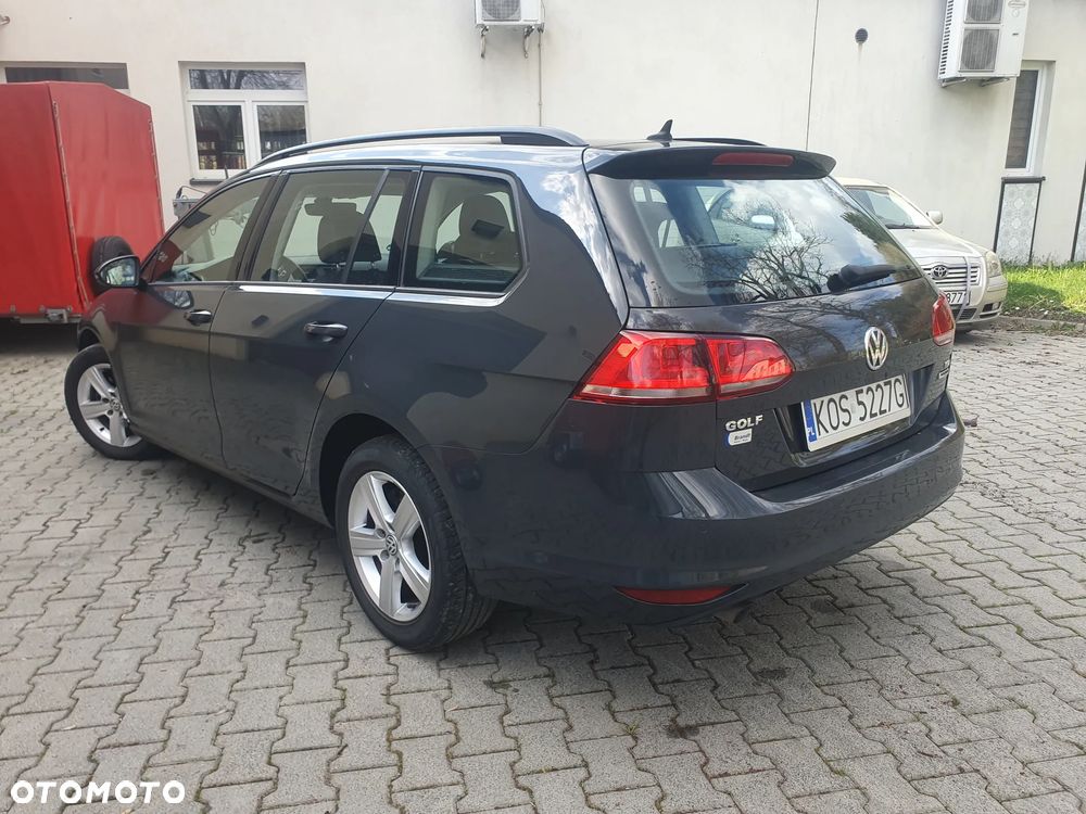Volkswagen Golf 1.6 TDI BlueMotion Technology Lounge - 24