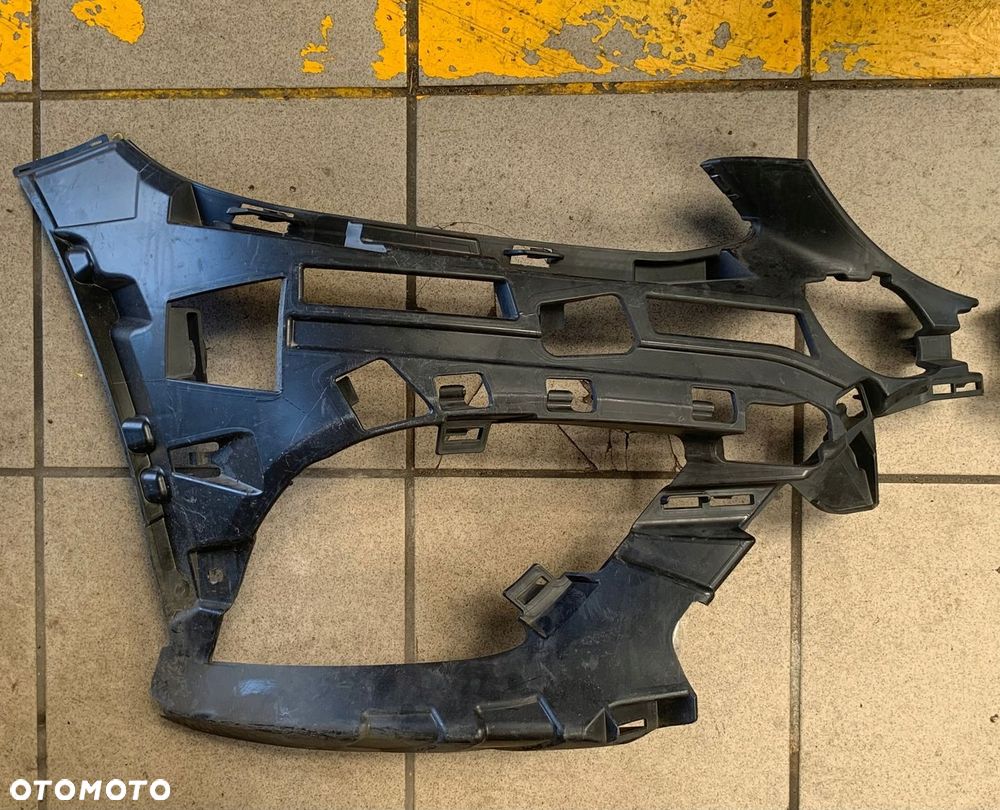 MERCEDES W205 ROK 2017 PRZEDNIE ŚLIZGI 2058852001KOMPLET - 2