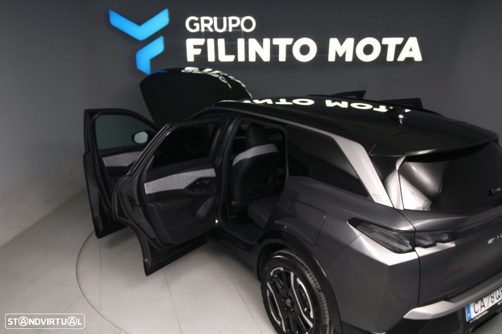 Peugeot E-5008 73 kWh GT - 11