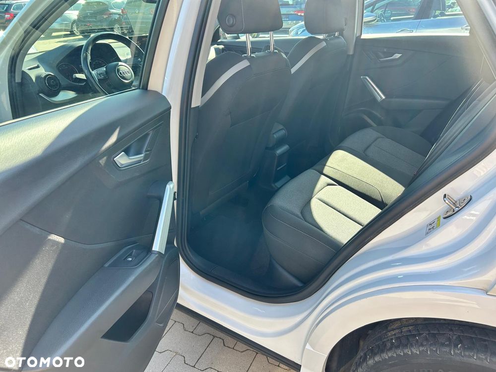 Audi Q2 1.6 TDI Sport S tronic - 22