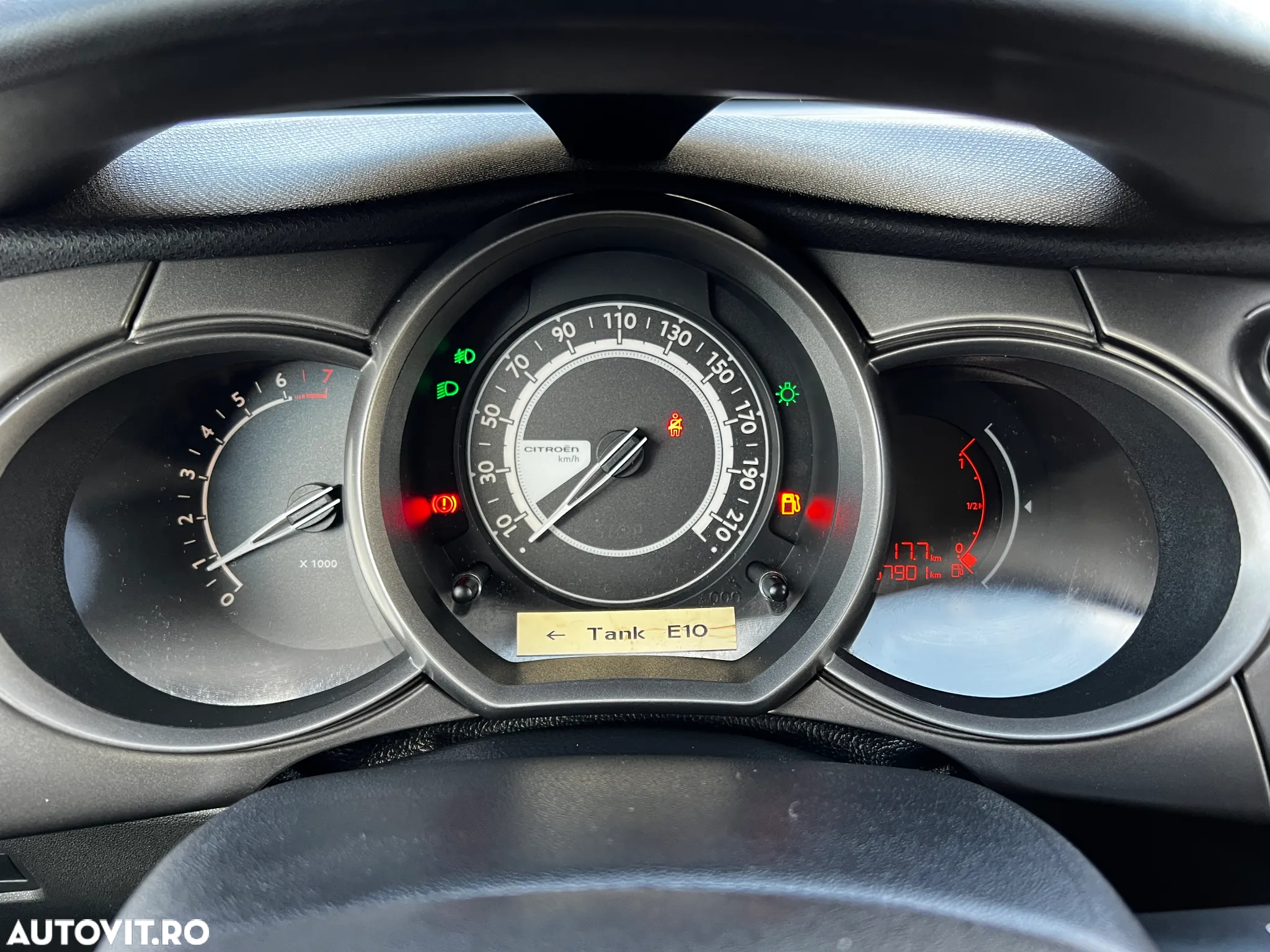 Citroën C3 1.2 PureTech BVM Feel - 15