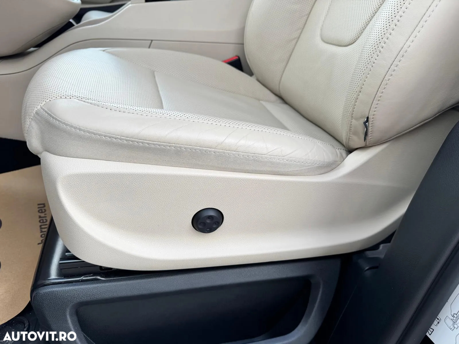 Mercedes-Benz V 300 d Combi Lung 237 CP AWD 9AT - 39