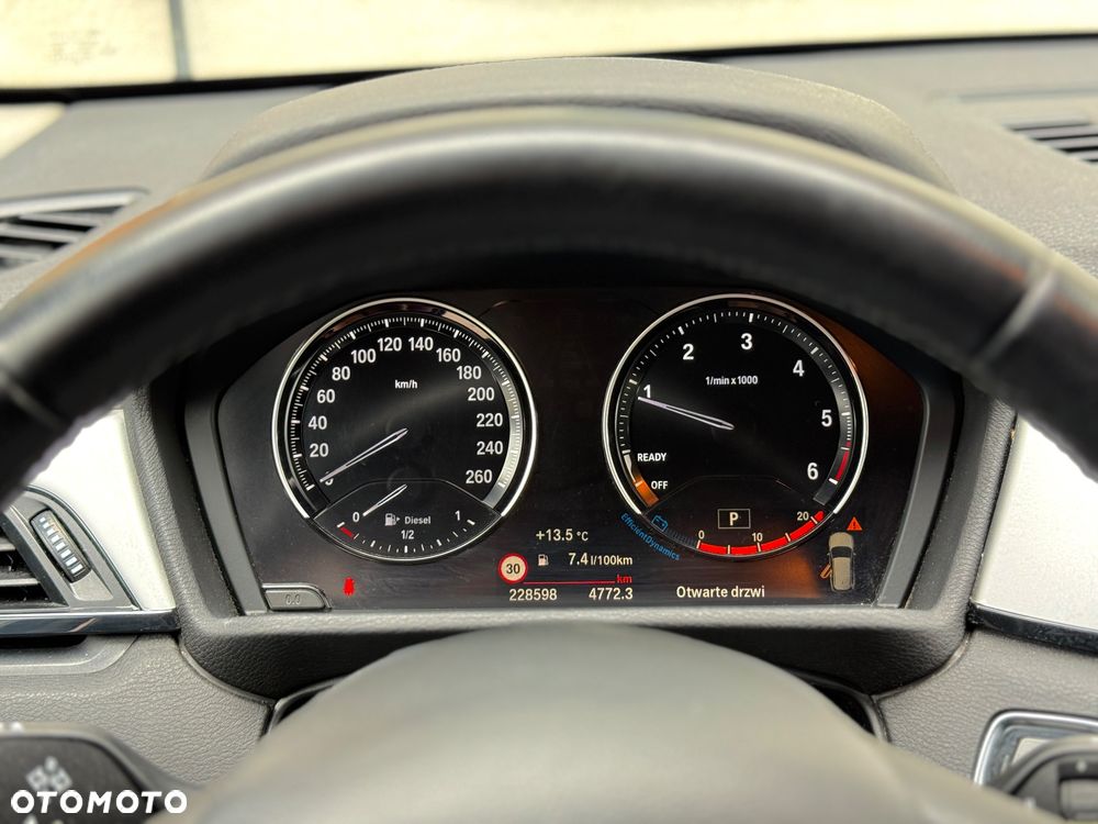 BMW X1 sDrive18d - 10