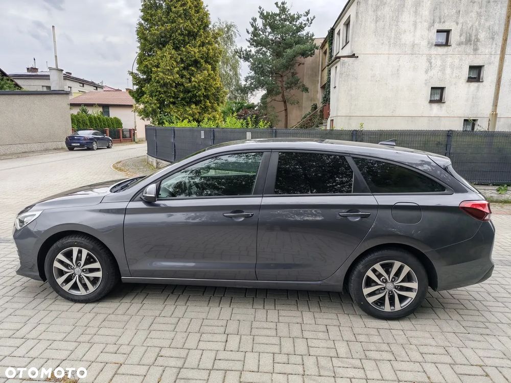 Hyundai i30 i30cw 1.4 Advantage - 24