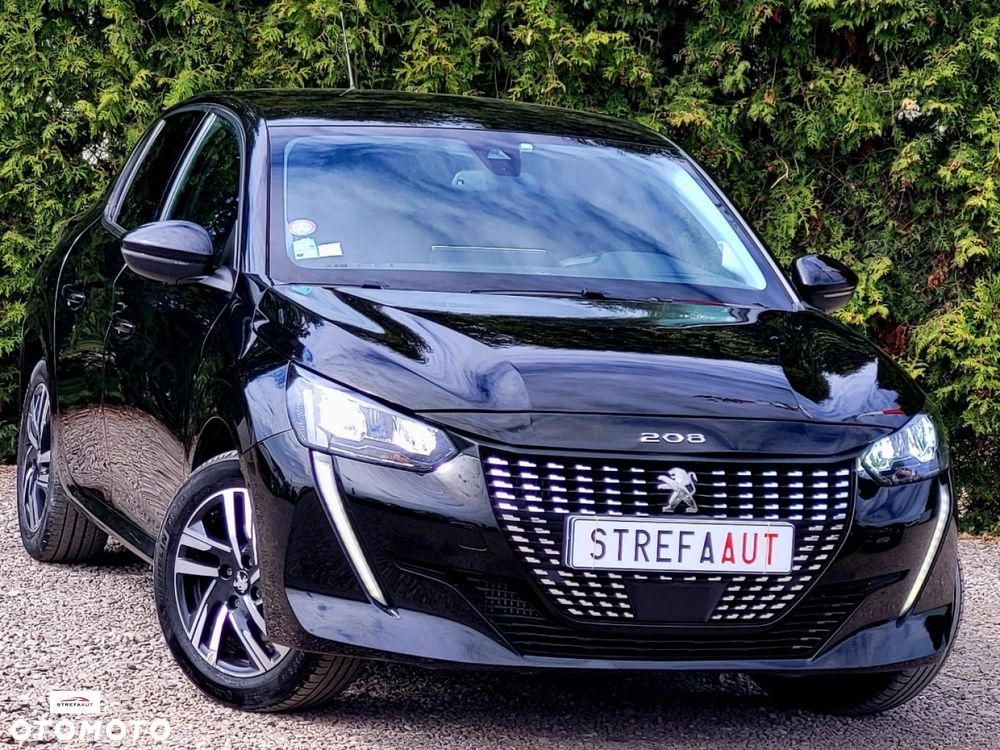 Peugeot 208 - 10