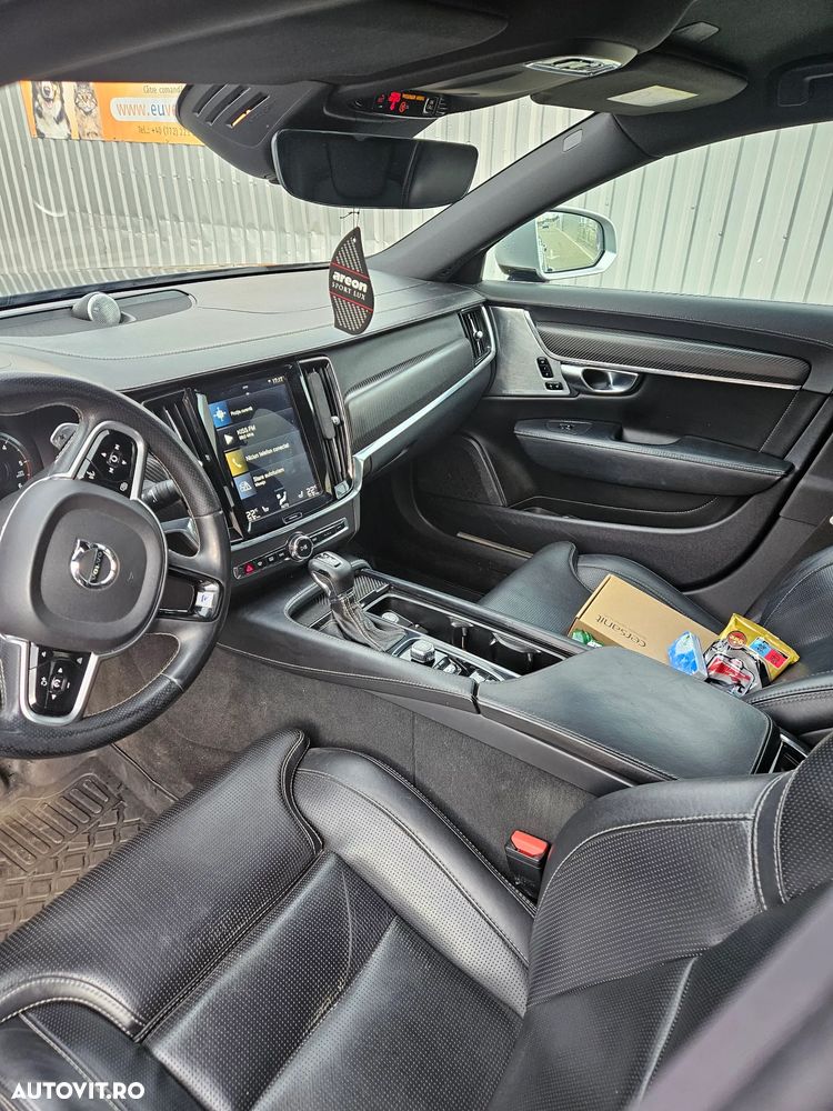 Volvo S90 D5 AWD R-Design - 5