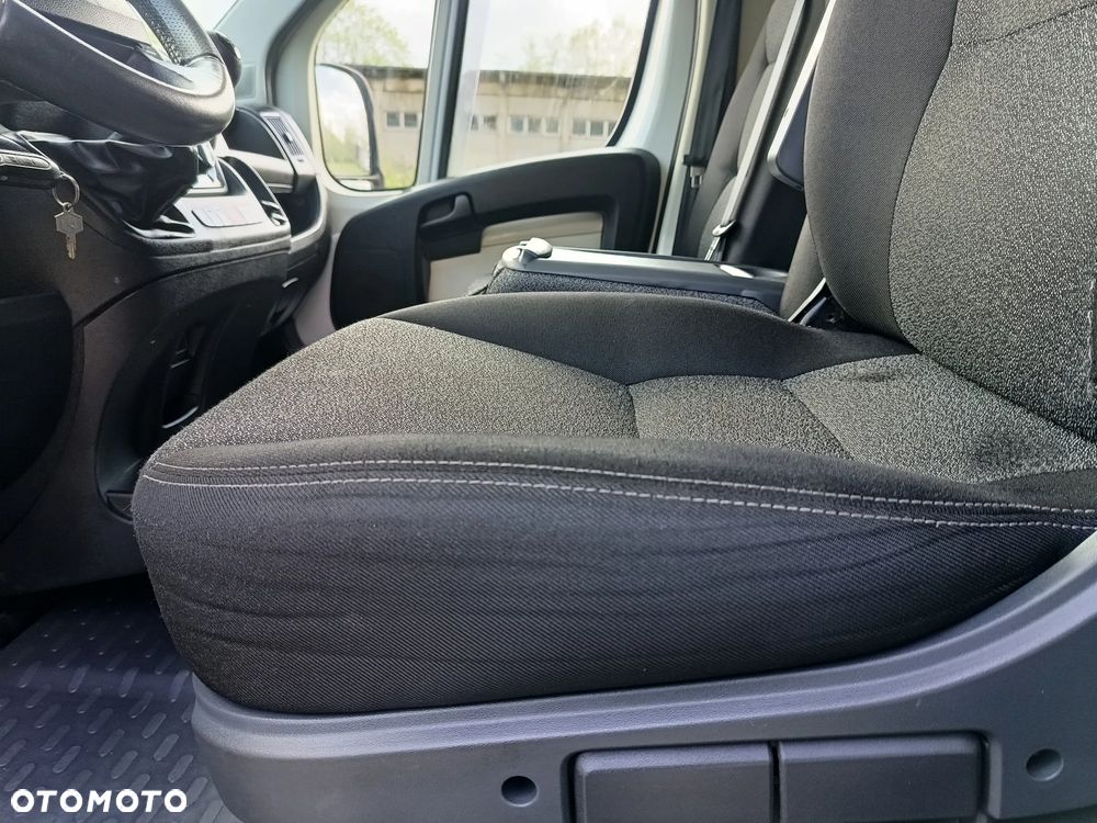Fiat Ducato Maxi KONTENER 2.3 Multijet 177kM, manual 2018 rok WEBASTO, rozstaw MAXI 4,03m SPRAWNY!!! - 30