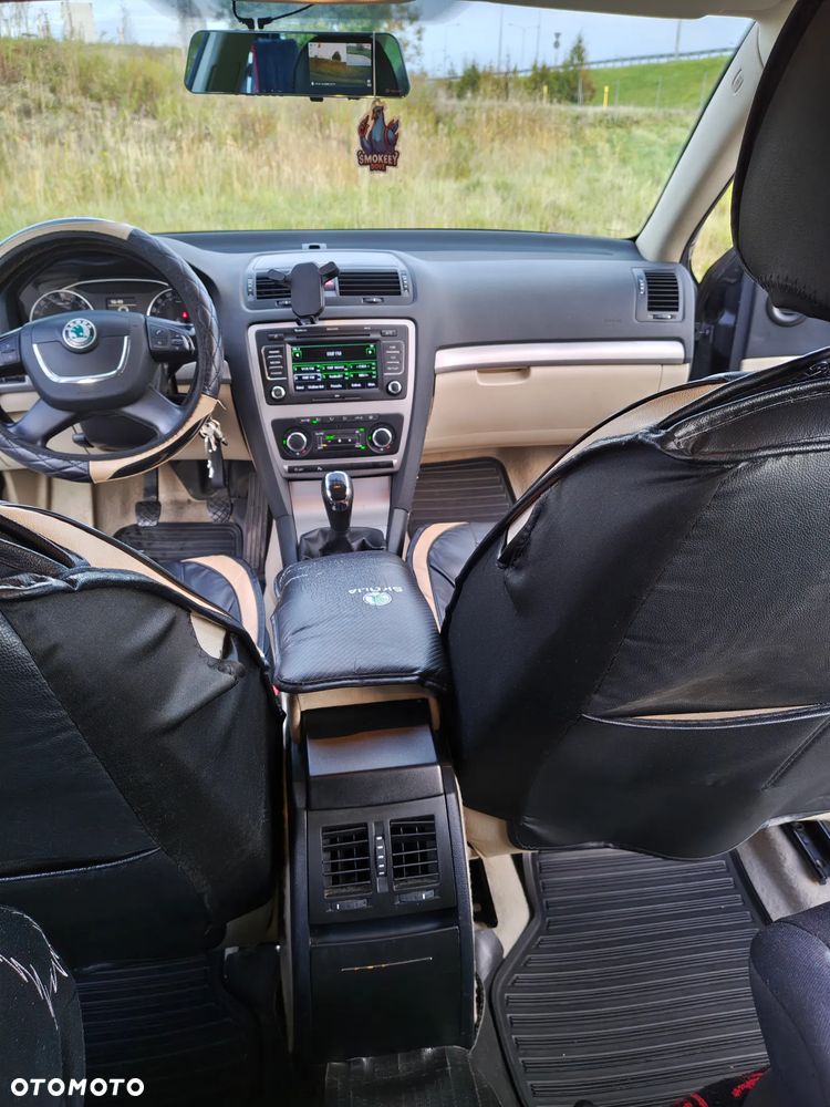 Skoda Octavia 2.0 TDI Elegance - 4
