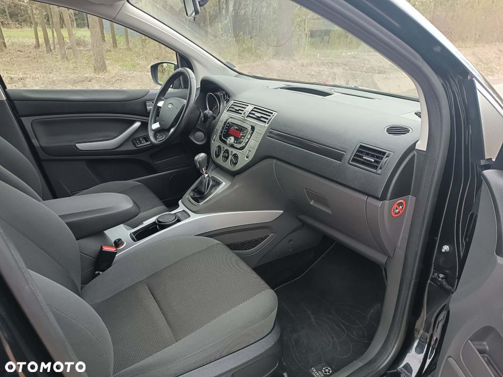 Ford Kuga 2.0 TDCi 2x4 Champions Edition - 10