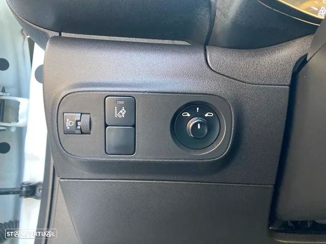 Citroën C3 1.2 PureTech Feel - 17